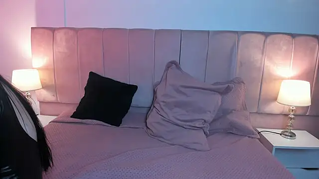 helena_1gv's cam snapshot