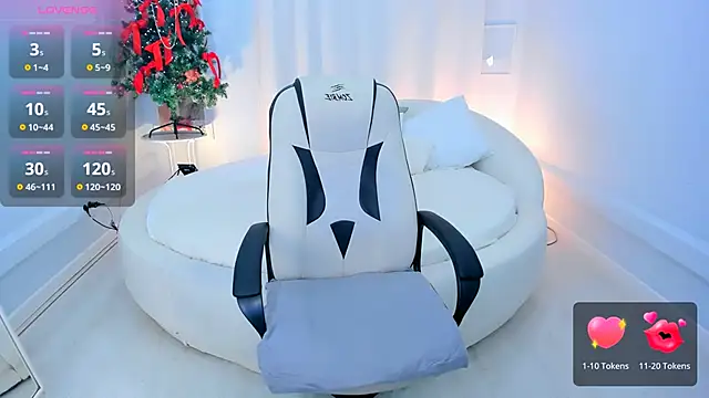 HelenaRegal's cam snapshot