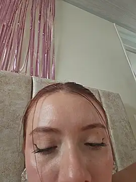 valery_mora's cam snapshot