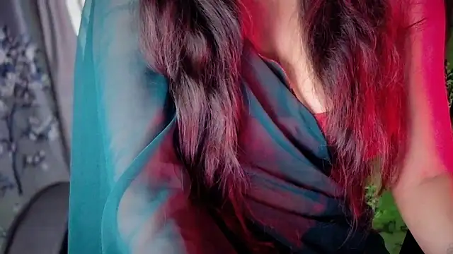 SilkenSundari's cam snapshot