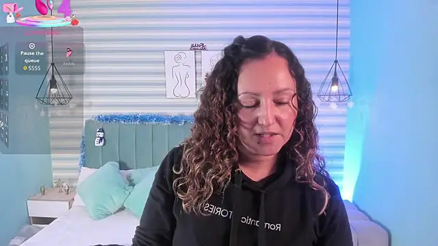 abby_apple's cam snapshot