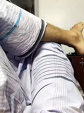 Tamil_pyan live sex cam