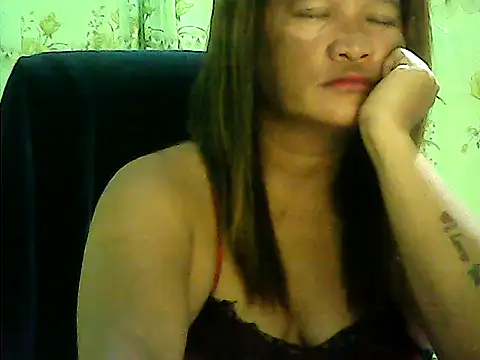 hott_scarlett's cam snapshot