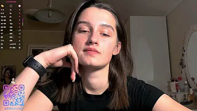 DarlineBrustera's cam snapshot