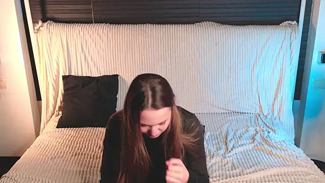 LeenaPuita's cam snapshot