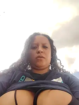 You-sexy-starr's cam snapshot