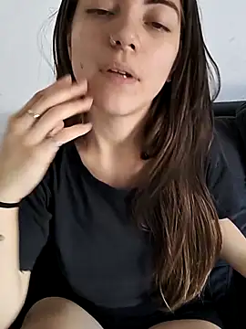 Ceciihot's cam snapshot