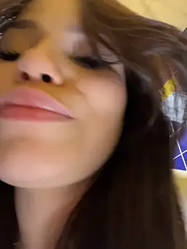 Chloe__Moon live sex cam