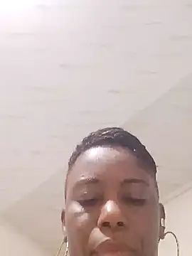 karlatasty's cam snapshot