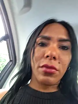 Doll_Loren live sex cam