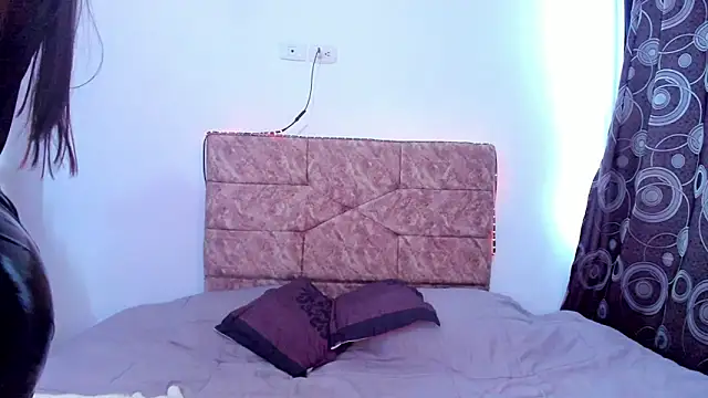 MarieLatex's cam snapshot