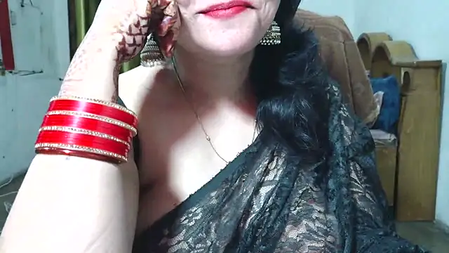 Cute_Mahi22's cam snapshot