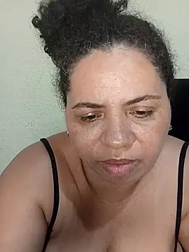 Ravena2290's cam snapshot