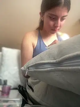 Cloew_Marz's cam snapshot