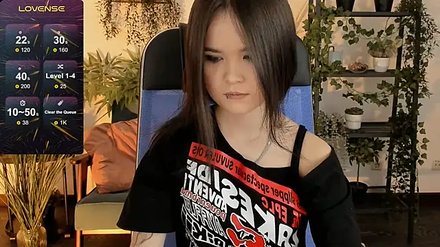 Elainebeness's cam snapshot