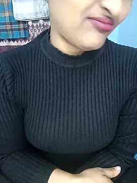 RomanticCouple432's cam snapshot