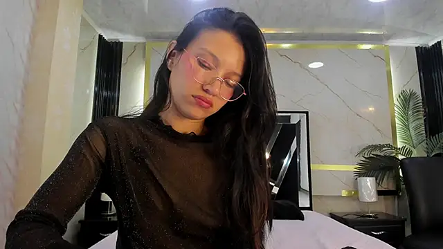 Sophie_Calloway's cam snapshot