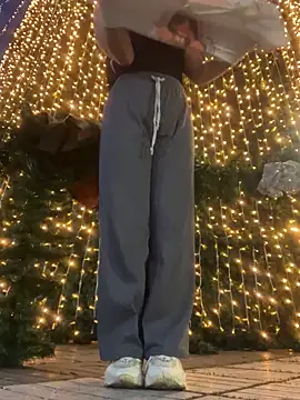 MiaRousexxx_'s cam snapshot