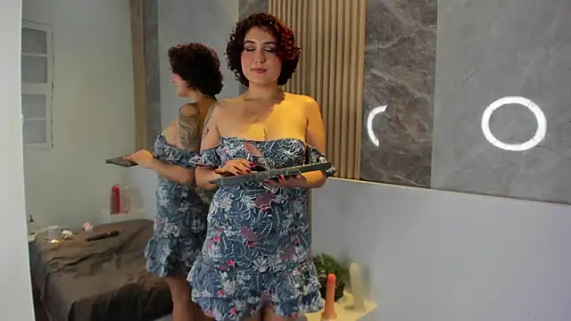 MissSavage_'s cam snapshot