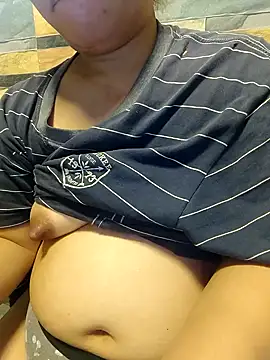 squirtshantal's cam snapshot