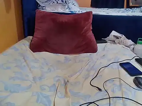 Prettyblackgal's cam snapshot