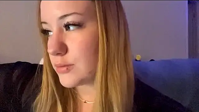 PandaFluff's cam snapshot