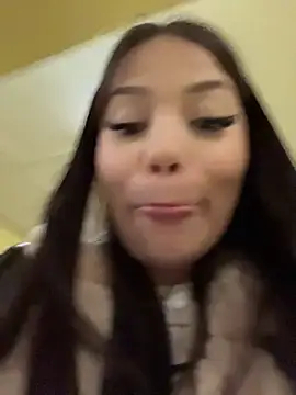 Chloe__Moon live sex cam