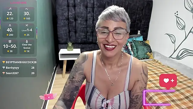 Charlotte__Gray's cam snapshot