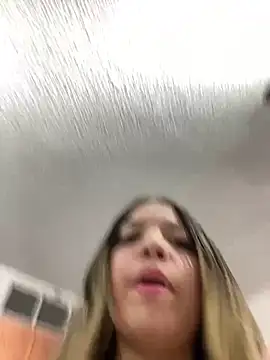 Ada_Pink's cam snapshot