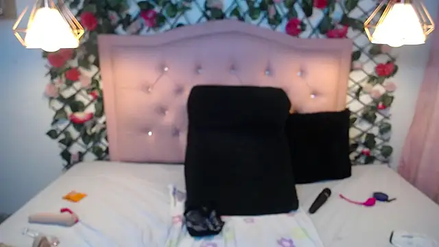 ElizabethSweet_'s cam snapshot