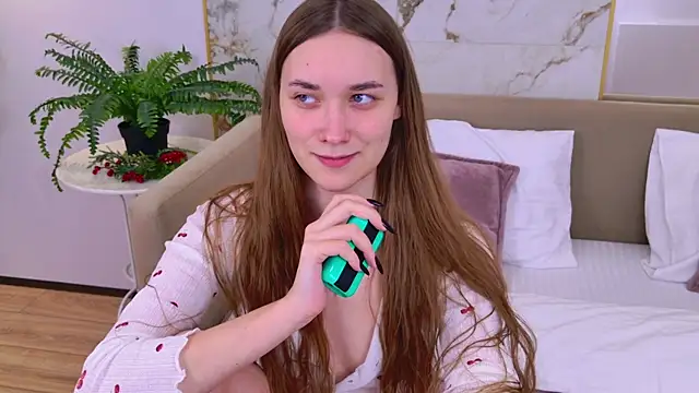 AmadaReine's cam snapshot