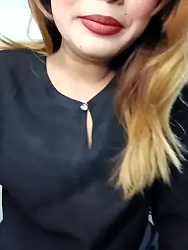 Shreshtha_sasha's cam snapshot