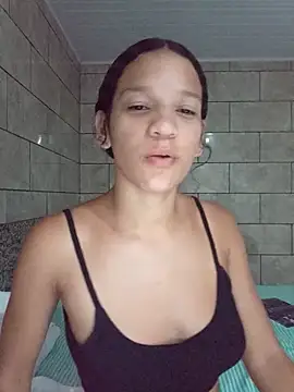 By_Aninha's cam snapshot