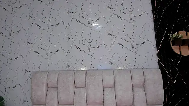 MadisonnLee's cam snapshot