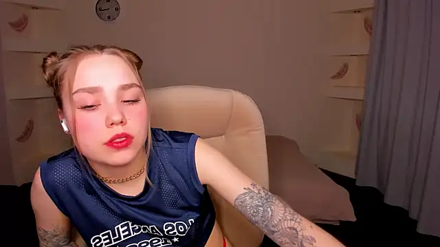 Sweet_Meg's cam snapshot