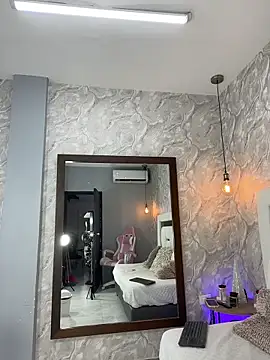 MiaFarkash's cam snapshot