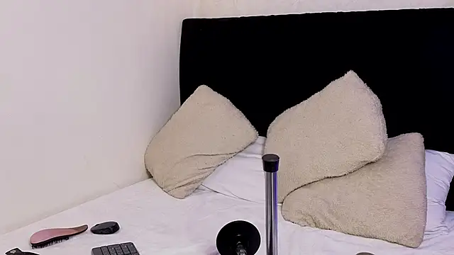 antonellariva_'s cam snapshot