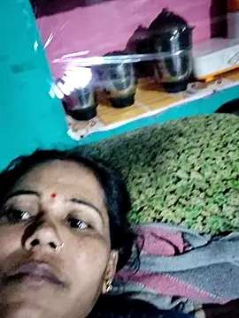 Pooja750's cam snapshot