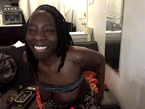 littyleesh1's cam snapshot