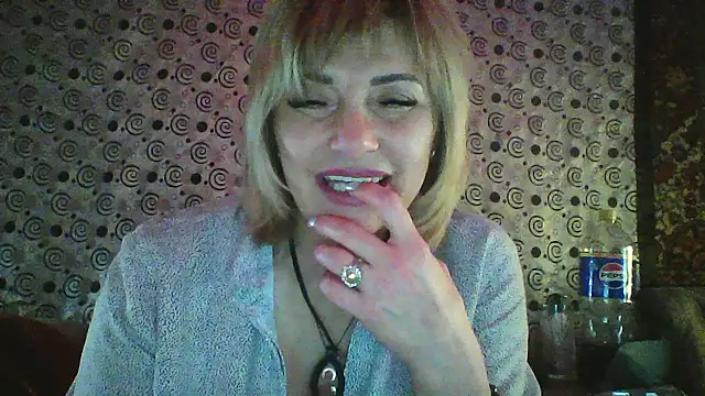 Lia_Ray's cam snapshot