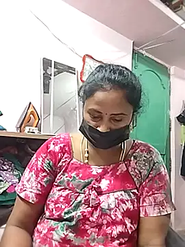 Tamil_devagi's cam snapshot