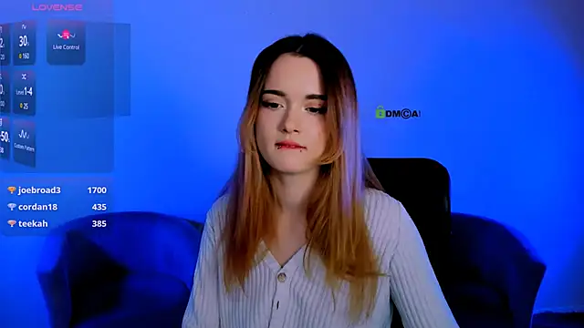 liana_kisses's cam snapshot