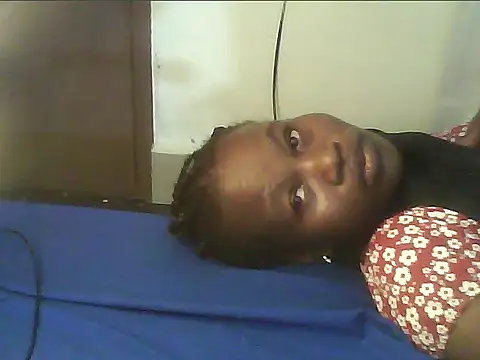 Sexyhotgal22's cam snapshot