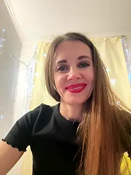 LucieMack's cam snapshot