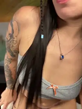 Maddy_Piink's cam snapshot