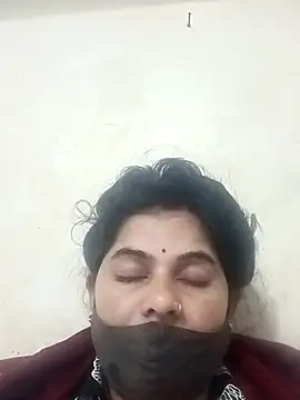 JULEE-740's cam snapshot