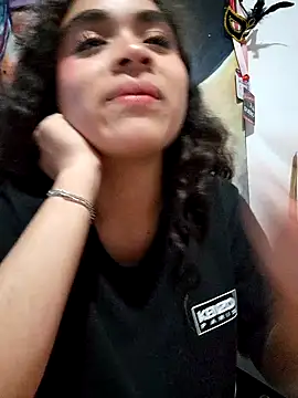 KENDALL_ART's cam snapshot