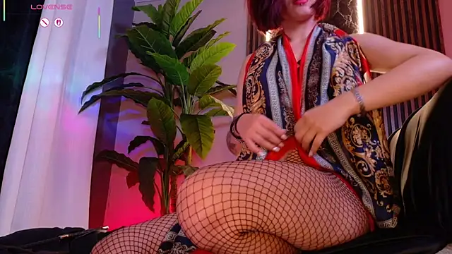 La_Diabla_111_'s cam snapshot