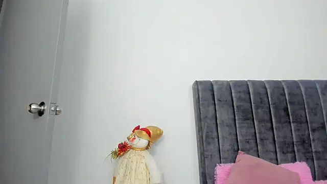 xiomara__cortes's cam snapshot