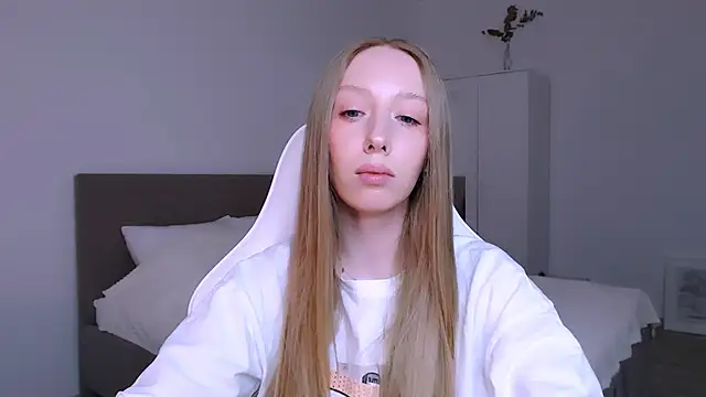 Luna_insniity's cam snapshot